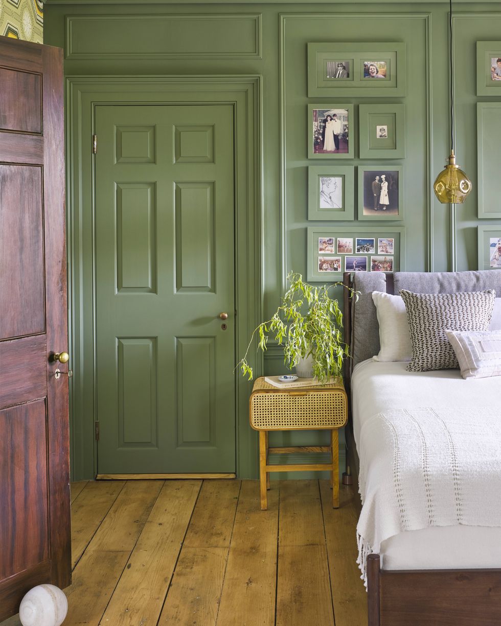 Bedroom painted bright green