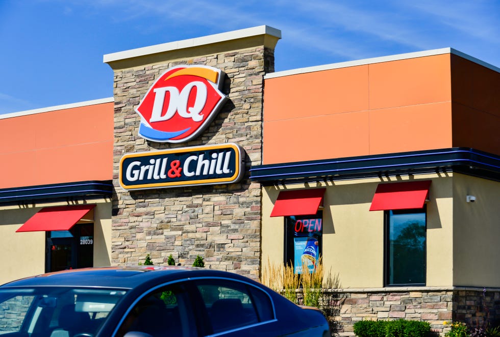 a dairy queen location in sterling heights, michigan