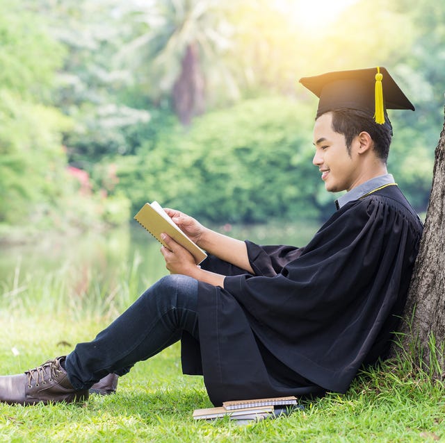 the best books for new graduates grads