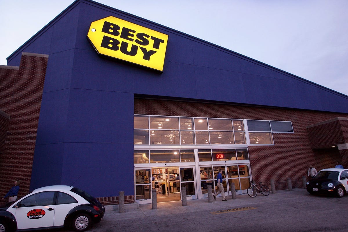 Is Best Buy Open on Christmas 2023? Best Buy Christmas Day Hours