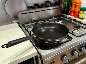 Vermicular  Succulent Cast Iron Steak