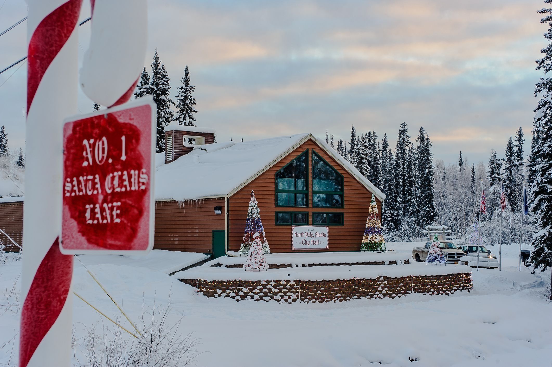 Chanel Hits the Slopes, Opening a Glittering New Pop-Up Store in Aspen