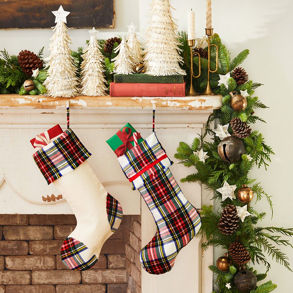 Plaid Christmas Decor with a Thermos Cooler