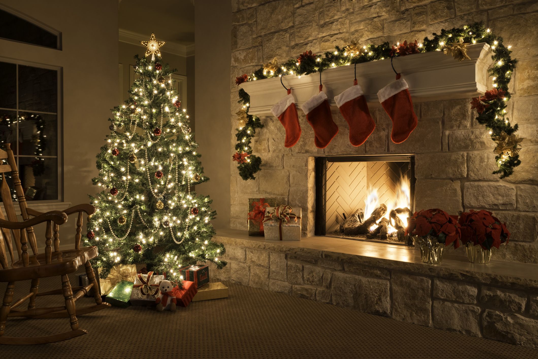 10 Best Christmas Tree Lights of 2023, Both Indoors and Outdoors
