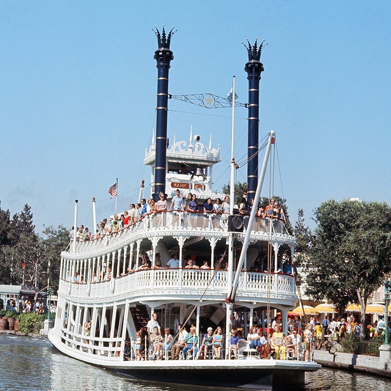 best disney photos disneyland mark twain paddle boat