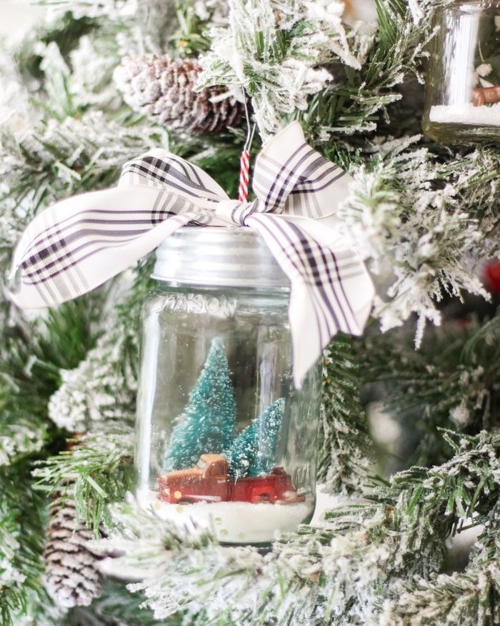 The best DIY snow globe, turquoise house