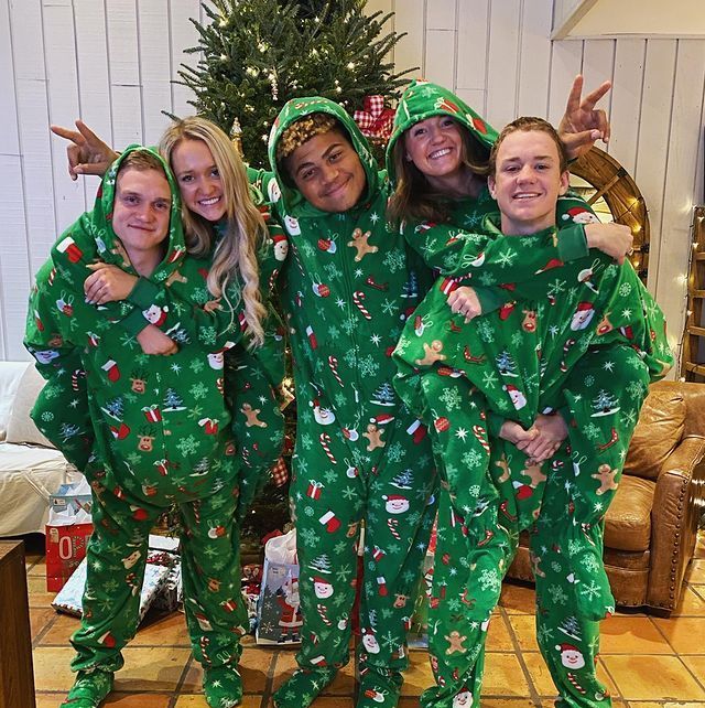 Christmas Pajamas Matching Sets for Family Women Couples Dog Cat Sleepwear  Hoodies Reindeer Onesies Black Santa Pjs 
