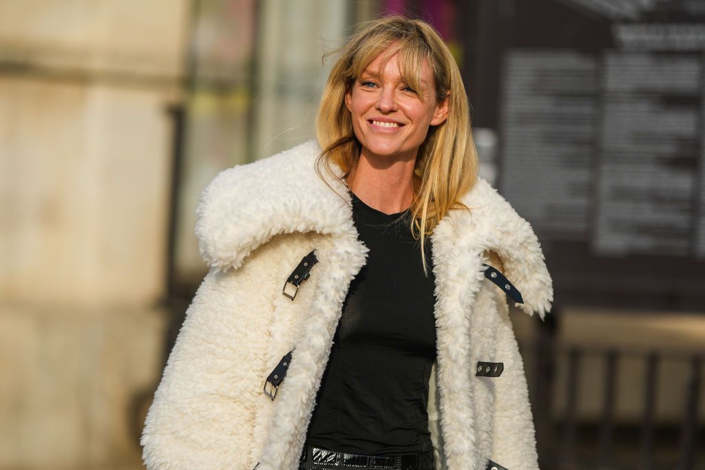 Luxurious Women's Fur Coats and Mink Jackets | Daniels Leather