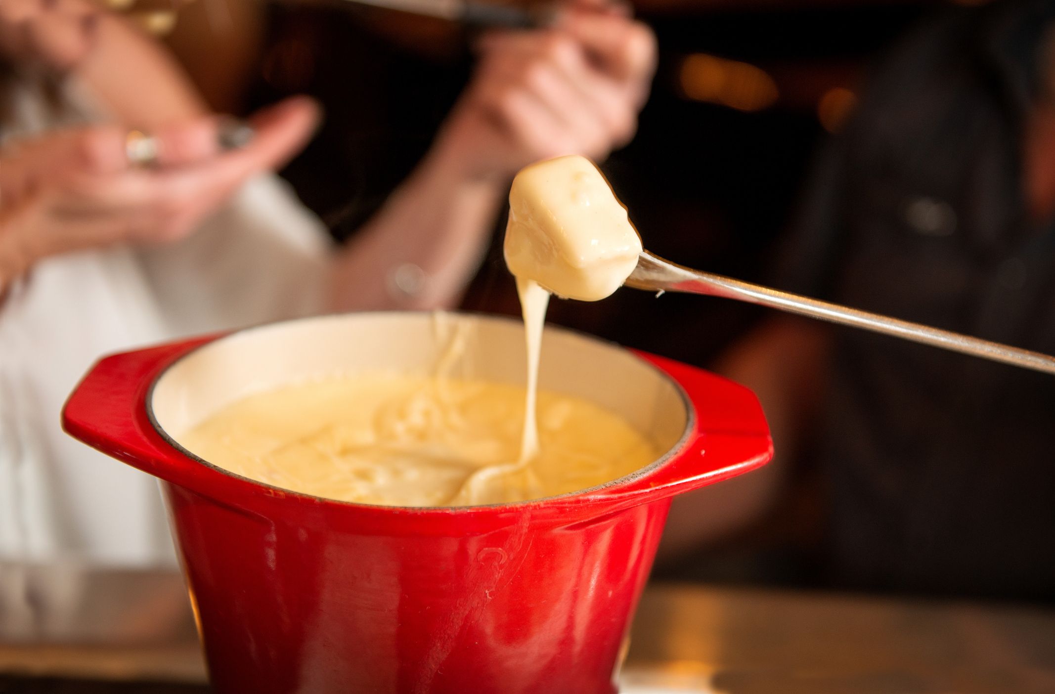 The 8 Best Fondue Pots of 2024, Tested & Reviewed