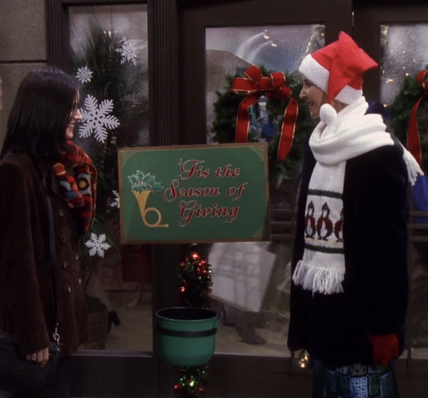 best 'friends' christmas episodes   season 5, episode 10 “the one with the inappropriate sister”