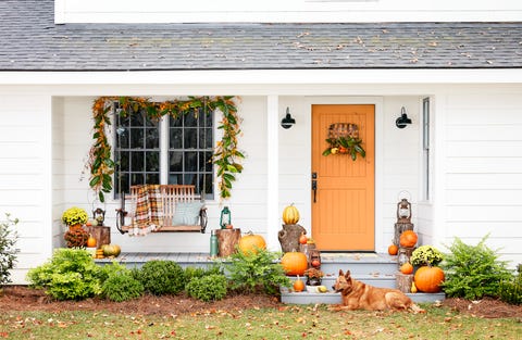 fall doorway, autumn decor orange front door, fall decorating ideas, front porch