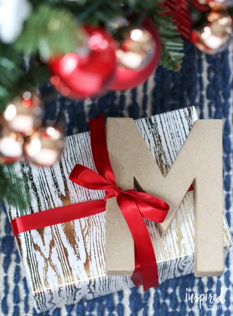 Traditional Kraft Inspired Merry Christmas Script Gift Wrap