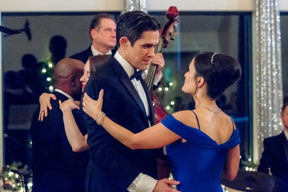 best hallmark christmas movies