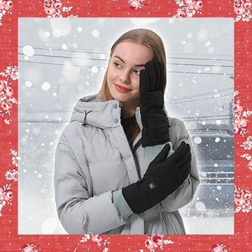 best heated gloves for women this winter