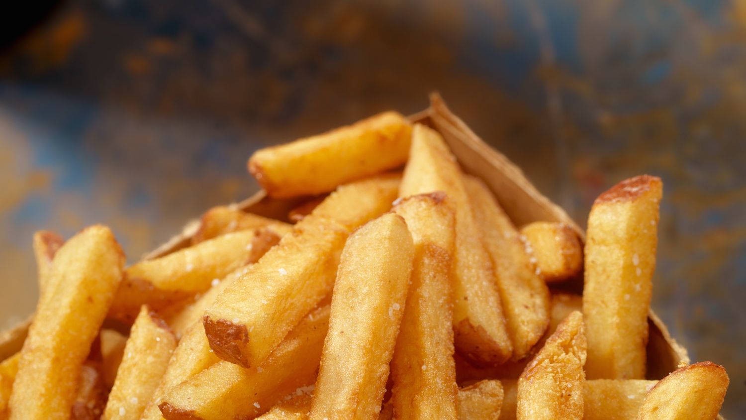 Homemade Potato Chips: Crispy, Tasty, Temperature Perfect