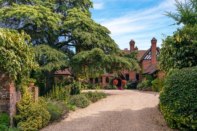 best hotels in new forest 2021