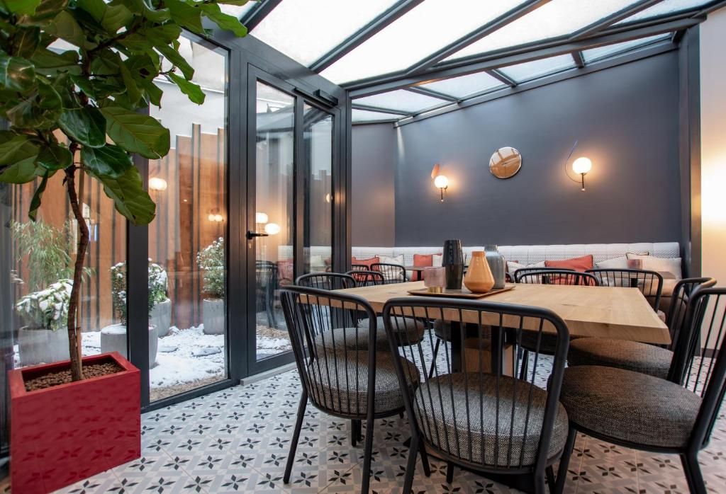 Hôtel Louison - Paris - a MICHELIN Guide Hotel