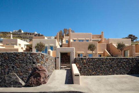 Best Hotels In Santorini 6 1641303915 ?resize=480 *