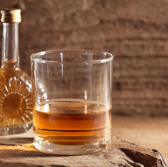 15 Best Irish Whiskeys in 2024 Irish Whiskey Brands to Try