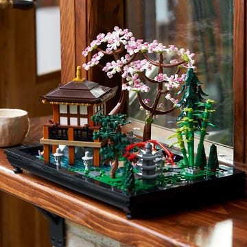 LEGO tranquil Garden and arkham asylum lego tranquil garden and arkham asylum