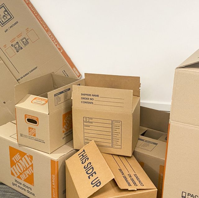 10 Places to Get Cheap Shipping Boxes (2024)