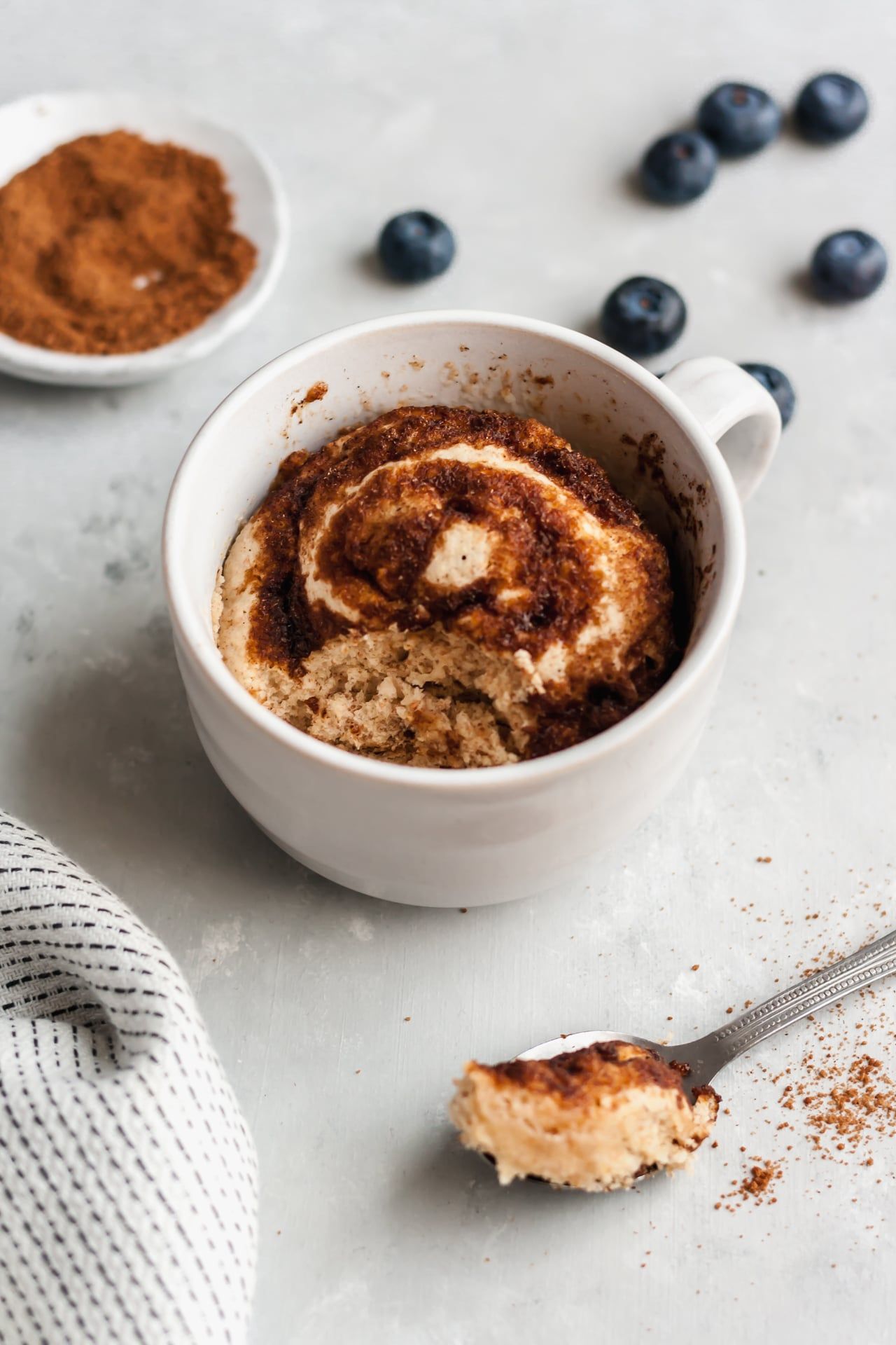 Quick Air fryer chocolate mug cake recipe ( 2 ways ) - SecondRecipe