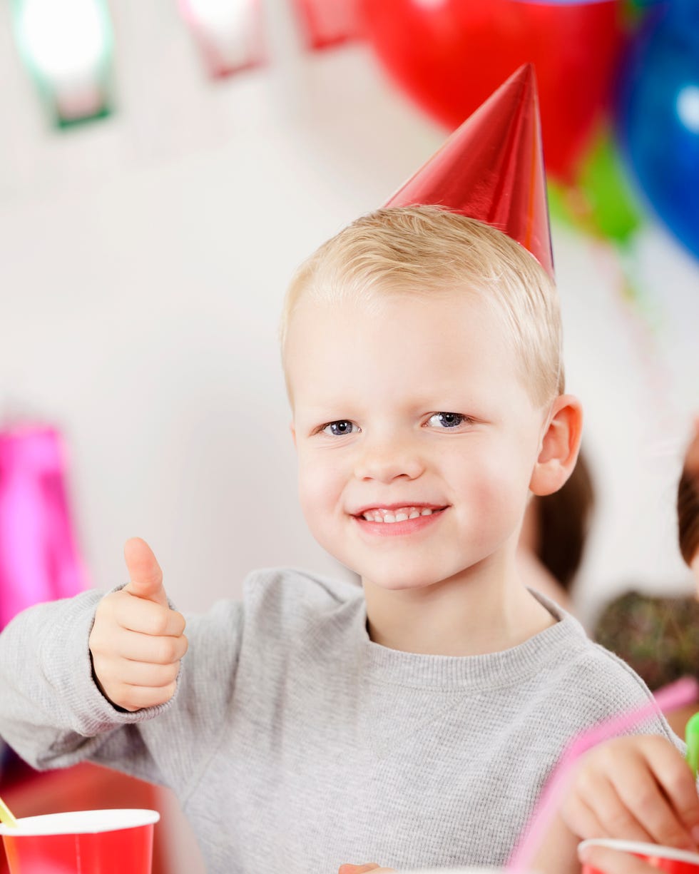 23 Best Party Games for Adults and Kids