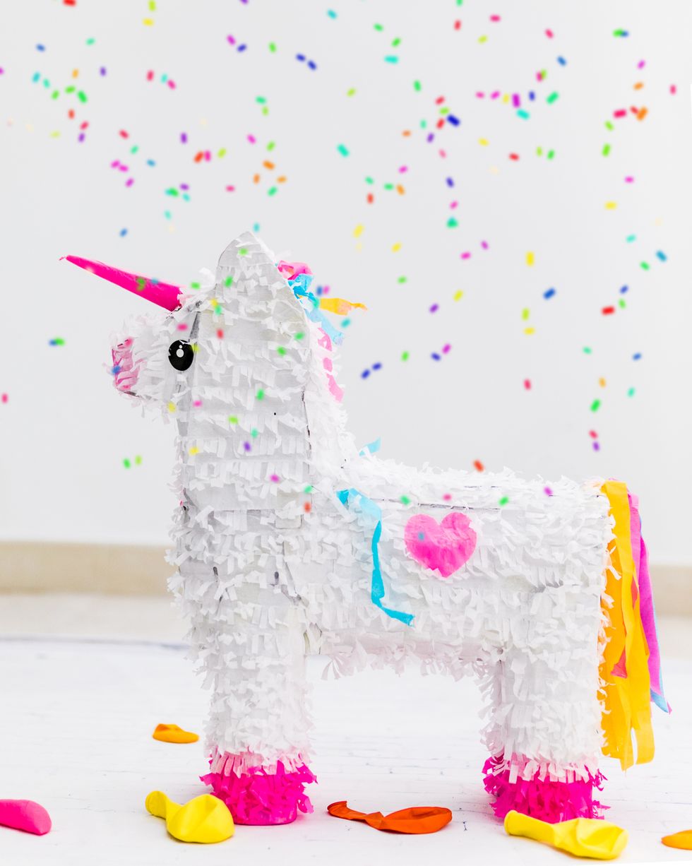 best party themes unicorn party