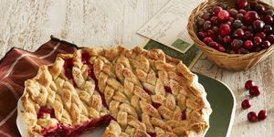 https://hips.hearstapps.com/hmg-prod/images/best-pie-recipes-braided-cranberry-pie-1668618232.jpeg?crop=1.00xw:0.401xh;0,0.122xh&resize=300:*
