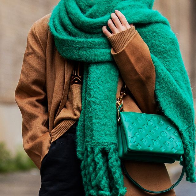 The 5 Best Types of Winter Scarf for Women to Wear in Winter - The Kosha  Journal
