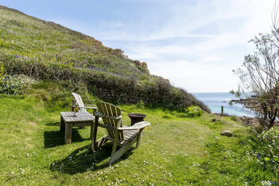 best seaside airbnbs uk