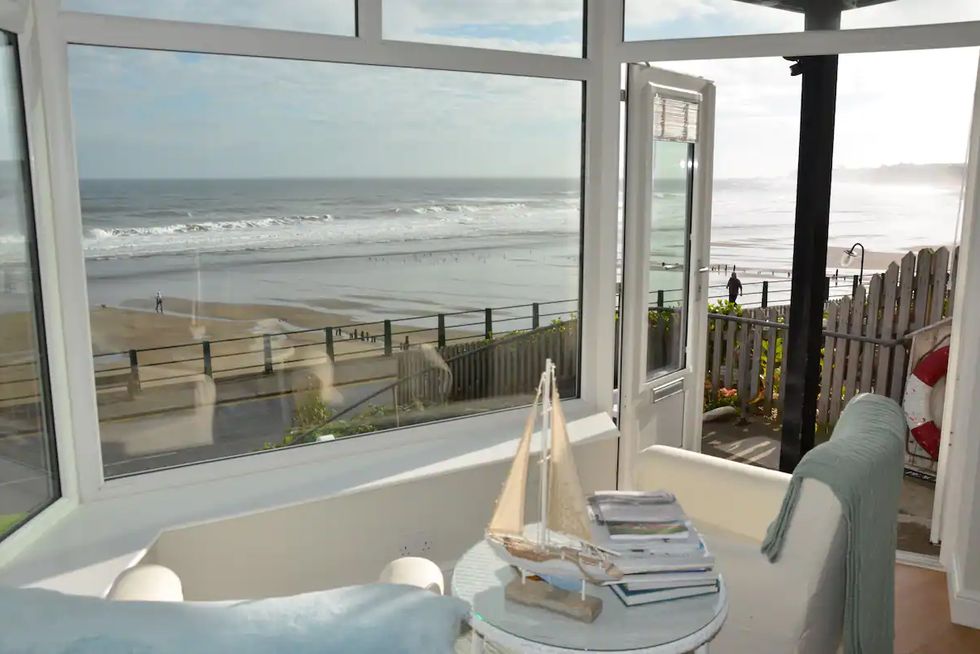 best seaside airbnbs uk