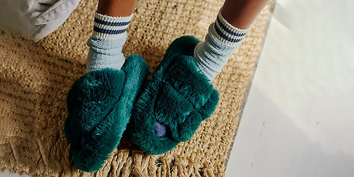 21 best slippers for women for toasty toes all year long