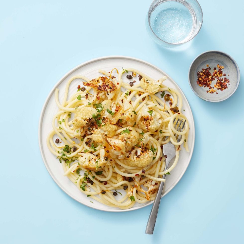 roasted cauliflower pasta on a white plate
