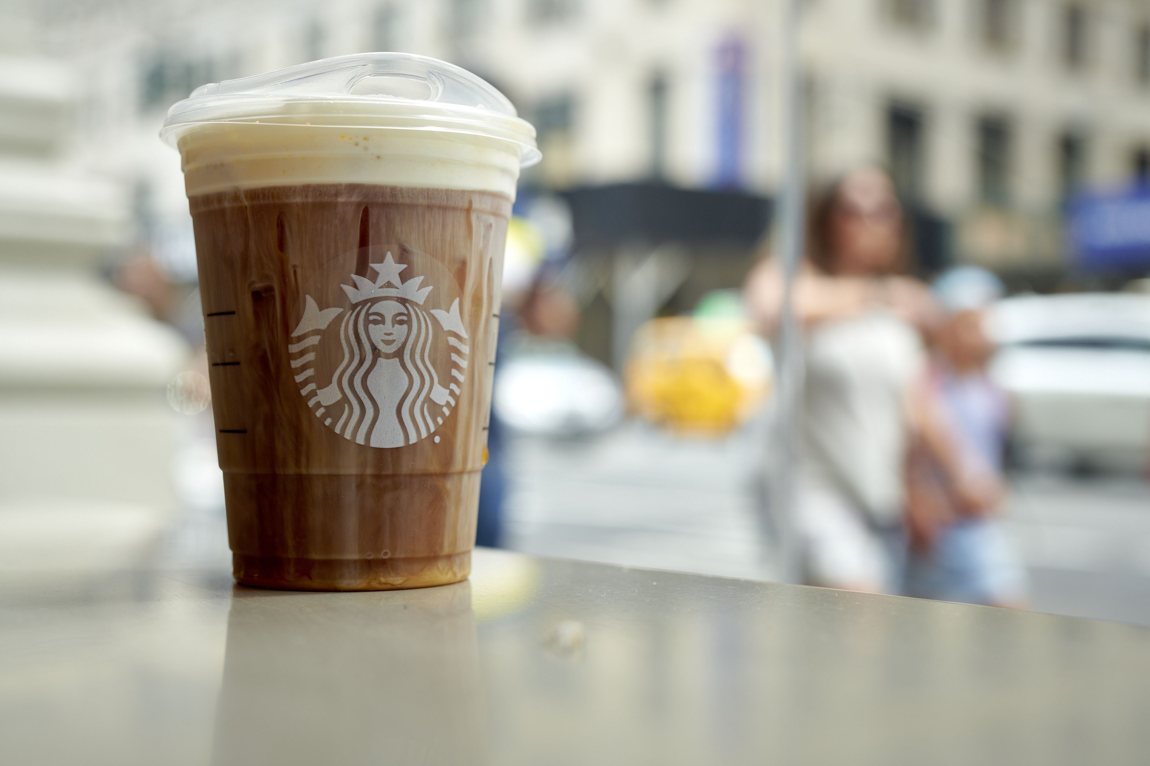 Starbucks Just Dropped a Gorgeous Collection With FARM Rio