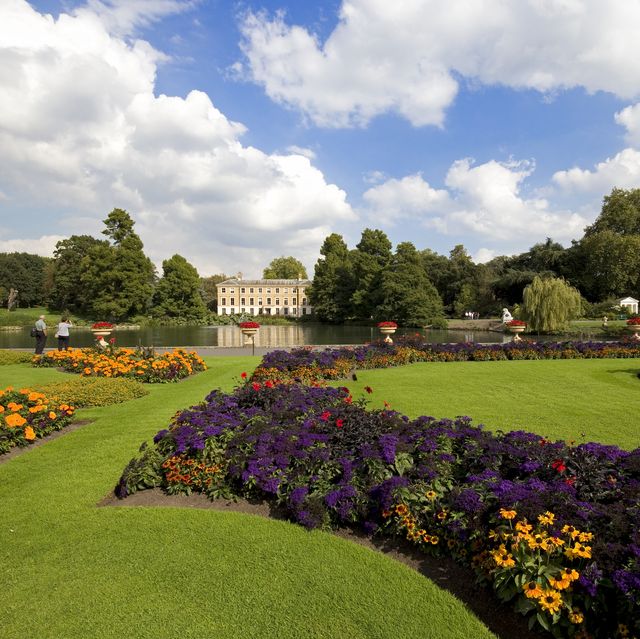 best uk gardens to visit this summer