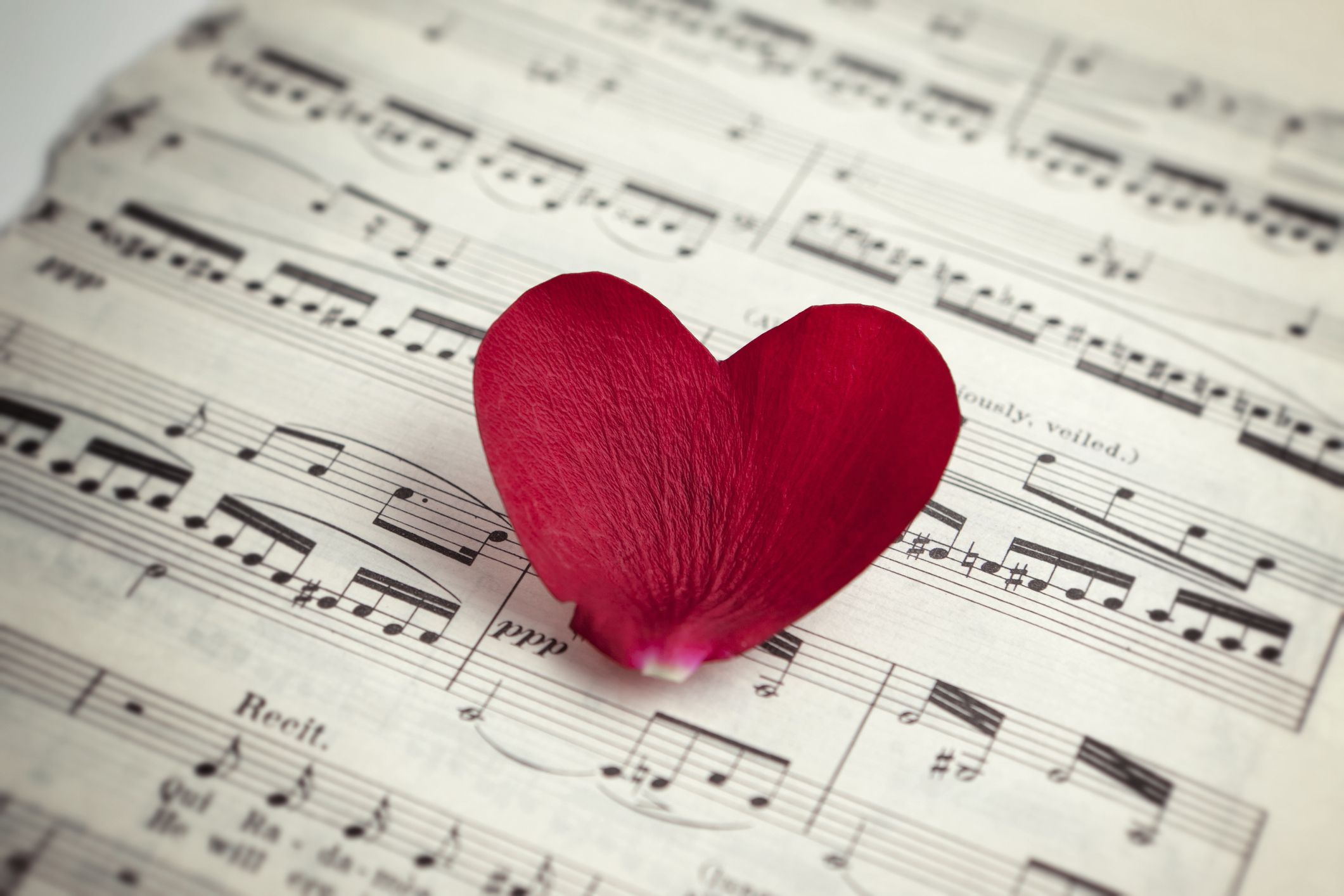 40 Best Valentine's Day Songs - Love Songs for Valentine's Day