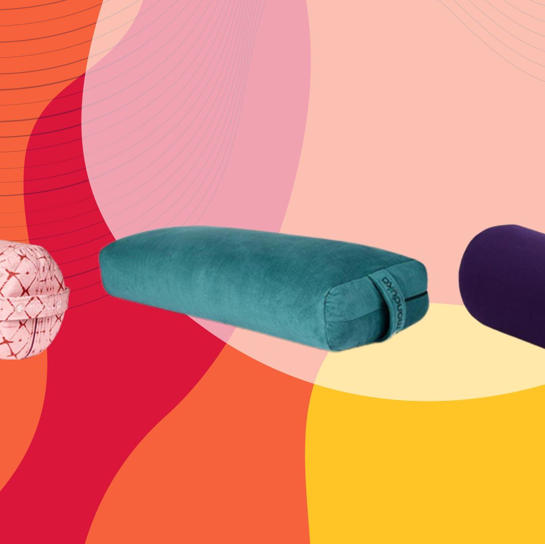 How to choose the right yoga bolster? Rectangular, round