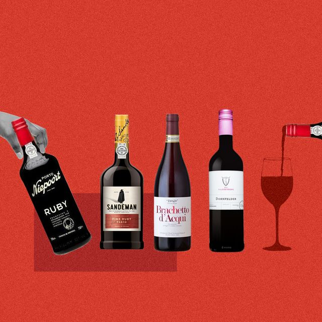 Get To Know Sweet Red Wine (And 6 Bottles You'll Love!)