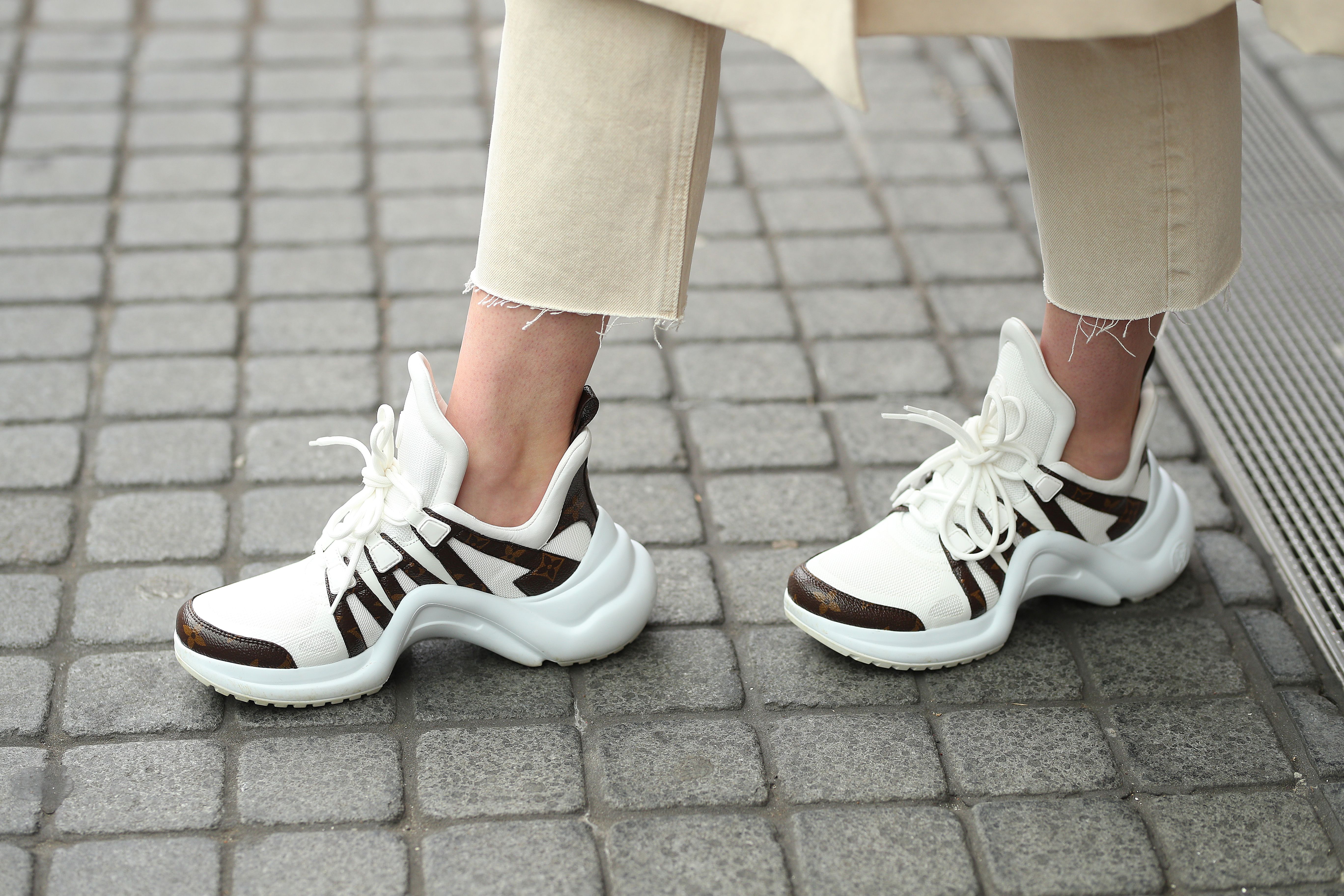 Louis Vuitton Black and white Trainers in 2023  Black and white trainers,  Louis shoes, Futuristic shoes