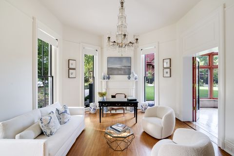 white living room ideas chandelier