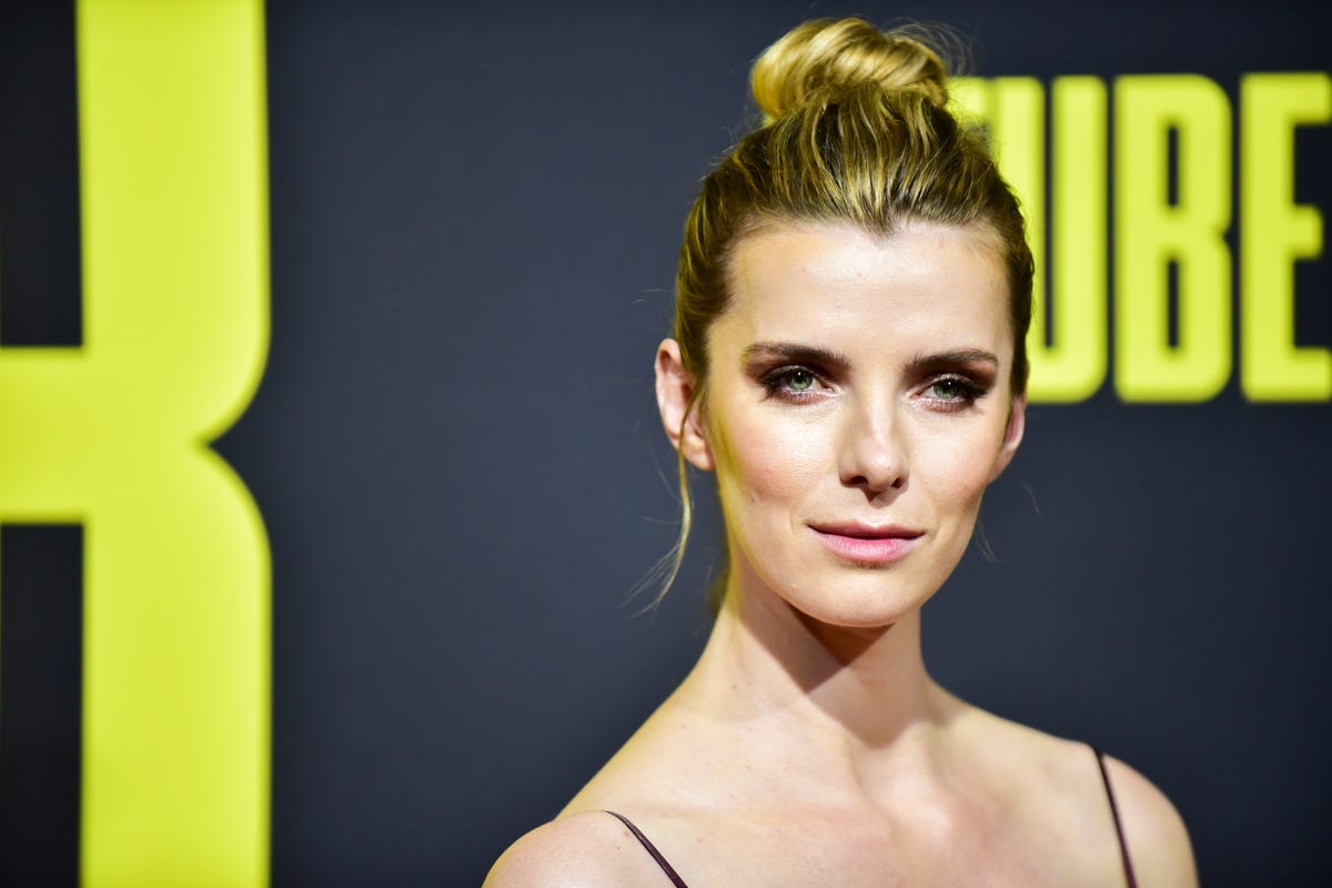 Betty Gilpin Promises to Always Keep it Real