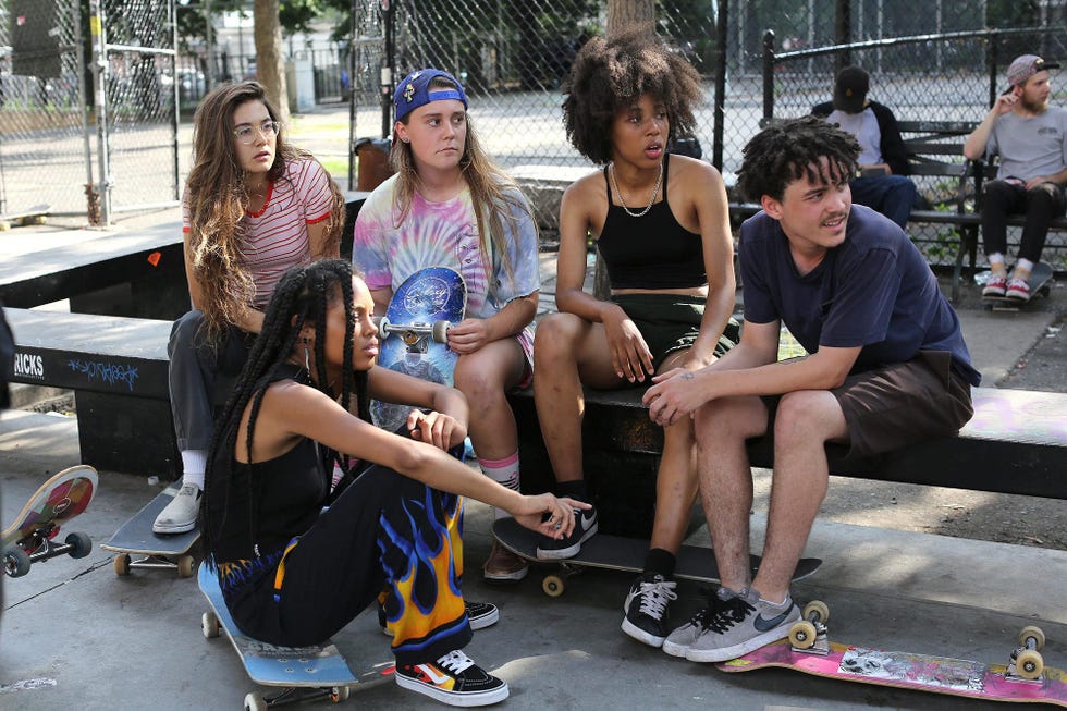 reparto de betty, la serie de skaters de hbo