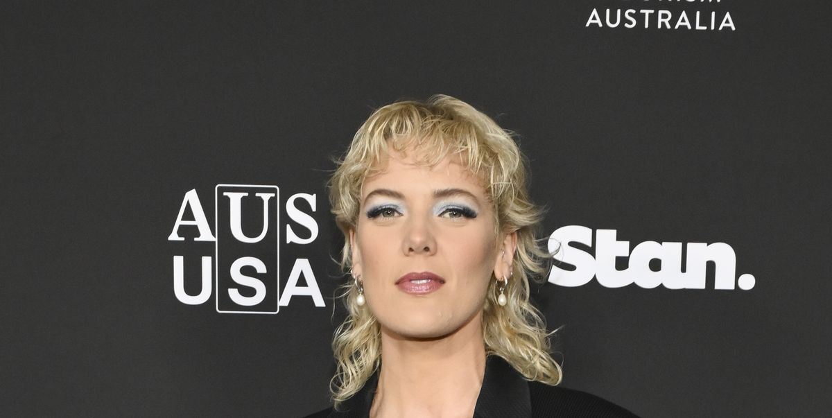 Breaking Down the Drama Surrounding Betty Who’s Sexuality and “Lesbophobic” Comments