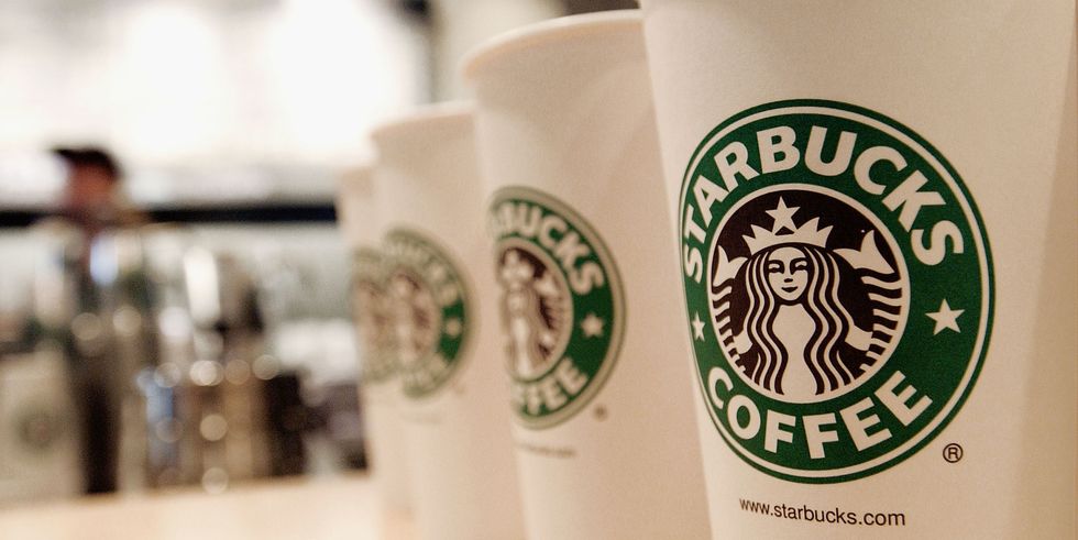 starbucks coffee emerges as largest food chain in manhattan