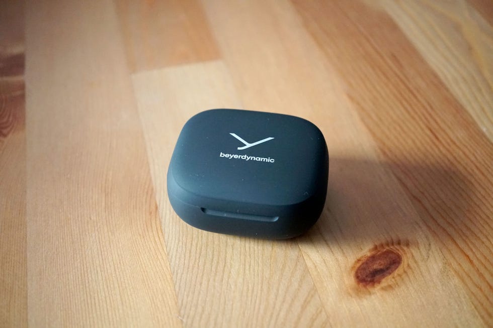 beyerdynamic amiron 300 earbuds review