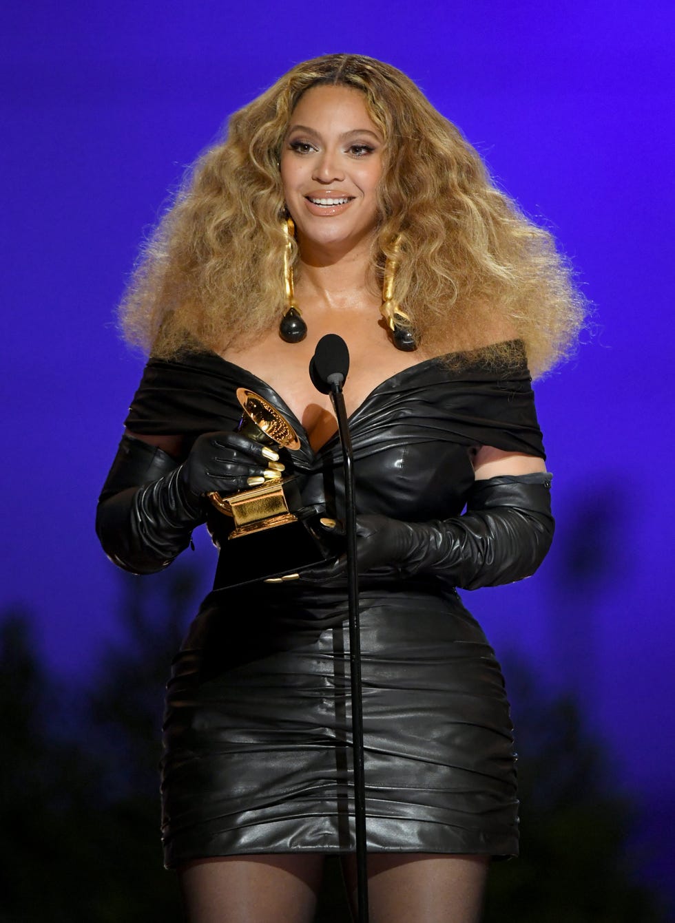 beyonce summer hair colors 2021