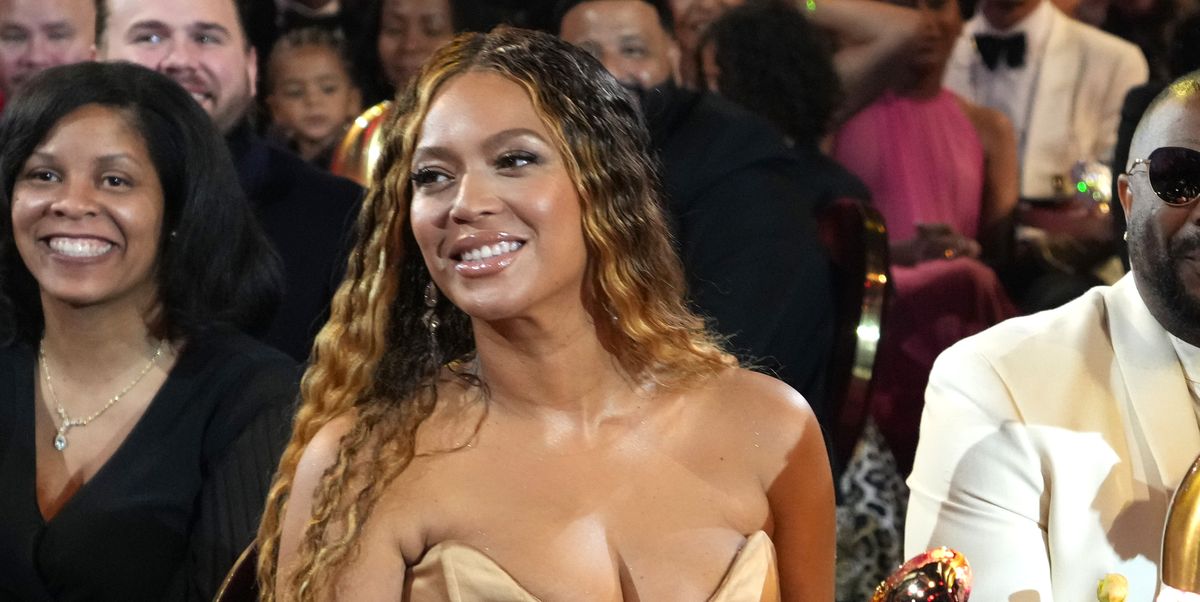 Beyonce wore a Gucci dress to the 2023 Grammys