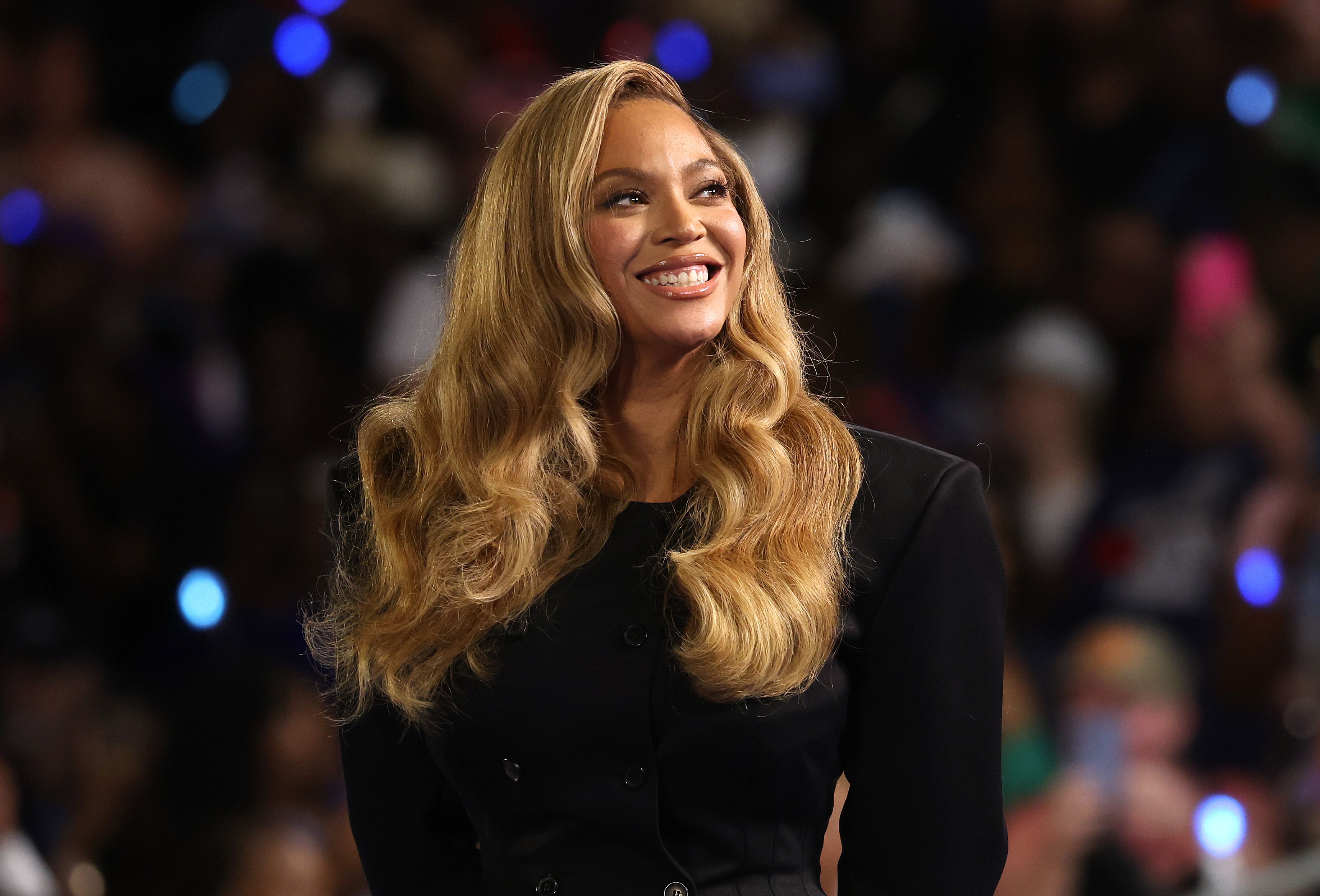 Beyoncé Will Headline NFL Christmas Day Halftime Show On Netflix: When ...