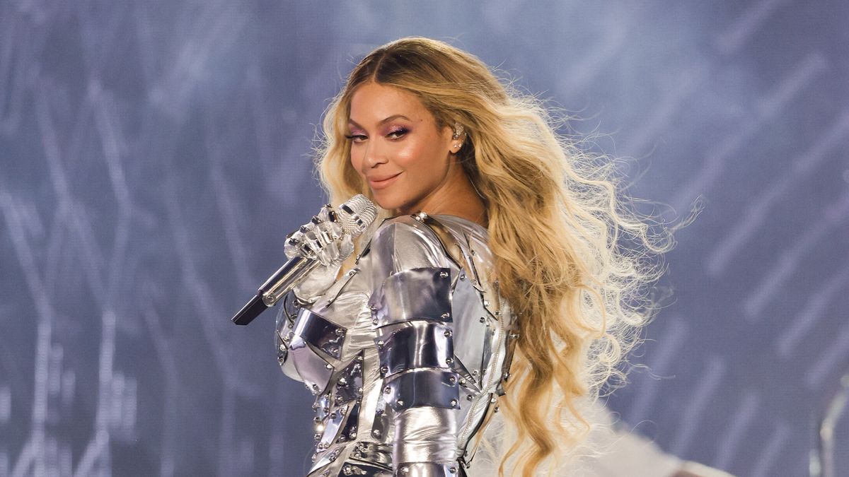 podgląd najlepszych stylizacji Beyoncé z trasy koncertowej Renaissance World Tour